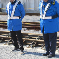 建設現場を監視、警備してるイメージ画像